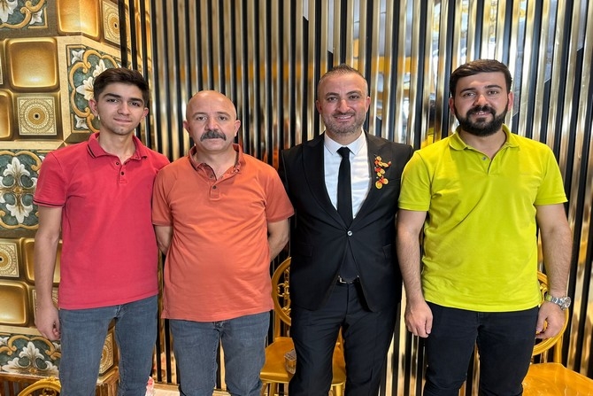 Açar ailesinin mutlu günü galerisi resim 9