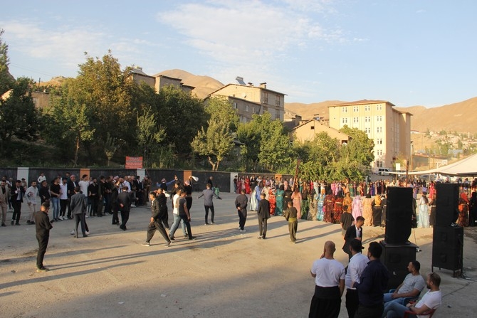 Akmaz Ailesinin Görkemli Düğünü galerisi resim 41