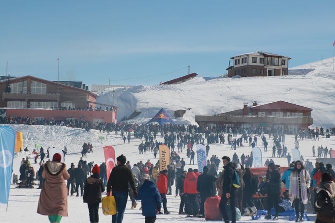 Hakkari 5.Kar festivali sona erdi galerisi resim 19