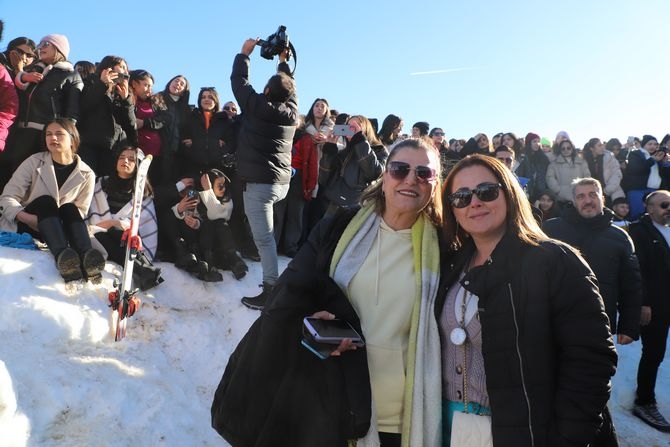 Hakkari 5.Kar festivali sona erdi galerisi resim 72