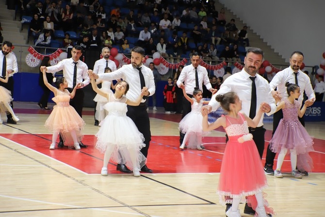 Hakkari'de 23 Nisan coşkusu galerisi resim 19