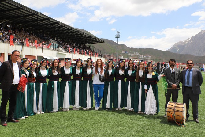 Hakkari'de 19 Mayıs coşkusu 2024 galerisi resim 2