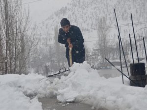 Kış aylarındaki 'dam' nöbeti sürüyor