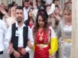 Taş ailesinin mutlu günü (Video)