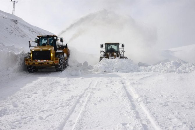 118 yerleşim yerinin yolu ulaşıma kapandı