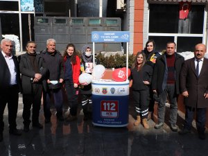 Muhtarlar 112 Çağrı Merkezi standını ziyaret etti