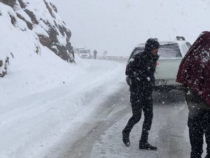 Şemdinli Haruna geçidi geçit vermedi