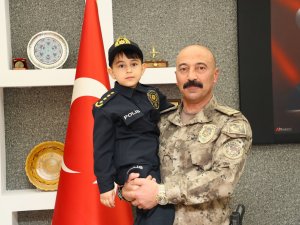 Küçük Toprak Hakkari Emniyet Müdürü oldu