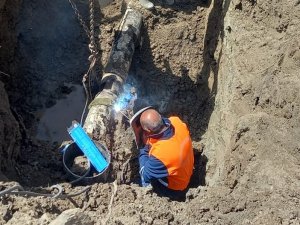 Hakkari'de ana su şebekesi hattı onarıldı