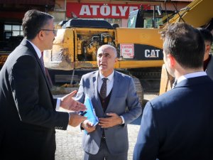 Vali Ali Çelik "Kamu yatırımlarını denetledi"