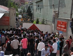 Hakkari'de tatbikat gerginliği