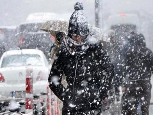 Hakkari'de akşam kar yağışı bekleniyor!