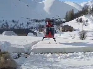 7 aylık bebek helikopter ambulansı ile kurtarıldı