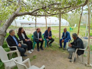 Hakkari İl Genel Meclisi üyeleri köy ziyaretlerinde