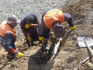 Hakkari belediyesi haftada 50 su arızası gideriyor