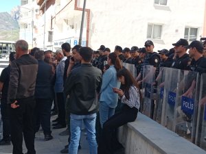 Hakkari belediyesine kayyum atandı