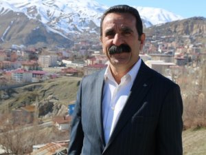 Hakkari Belediye Başkanı Akış tutuklandı