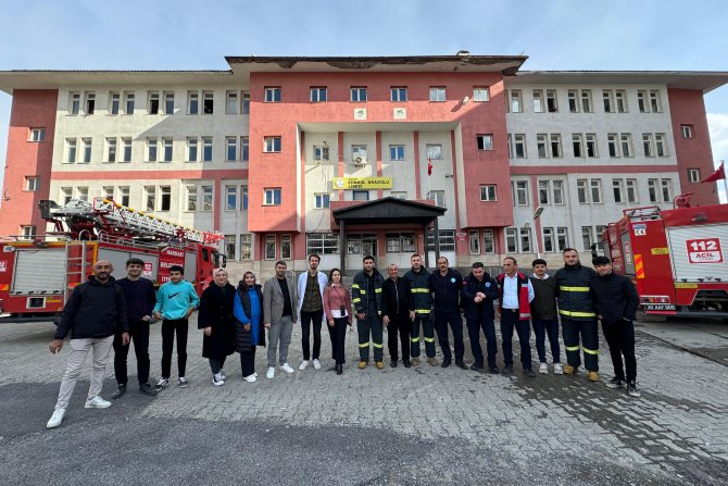 Hakkari’deki bir okulda nefes kesen yangın tatbikatı