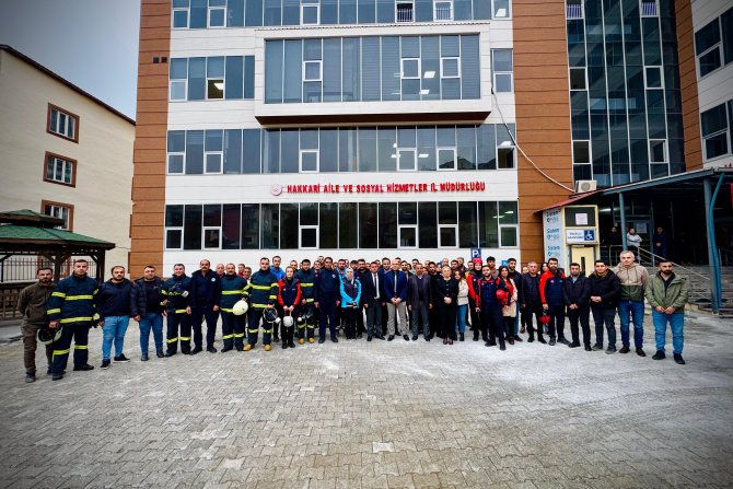 Hakkari'de nefes kesen tatbikat