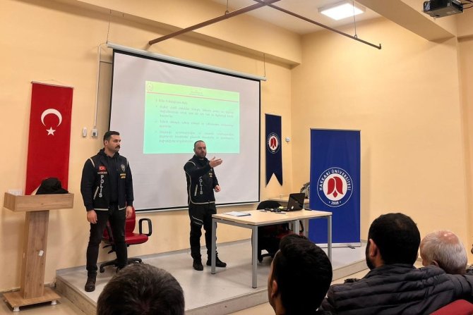 Hakkari polisinden özel güvenlikçilere eğitim