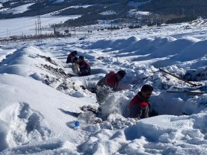 Erzurum’da kış için 500 mezar açıldı