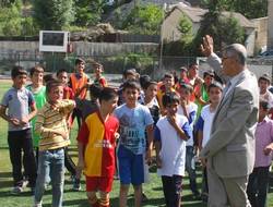 Başkan'dan sporculara ziyaret