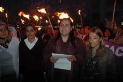 TECAVÜZ OLAYLARI PROTESTO EDİLDİ