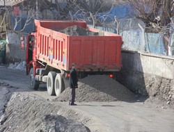 Hakkari'de yol onarım çalışmaları