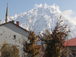 Kar yağışı yerini güneşli havaya bıraktı