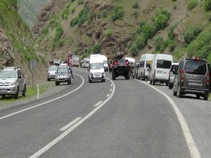 Hakkari-Çukurca karayolu 5 gündür kapalı