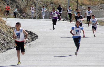 Hakkari’de "Amatör Spor Etkinlikleri" başladı