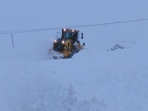 Hakkari’de 9 köy, 46 mezra yolu ulaşıma kapandı