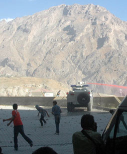 HAKKARİ DE OLAYLAR BAŞLADI