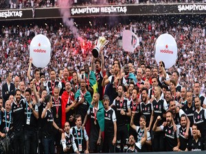 Beşiktaş kupasına kavuştu!