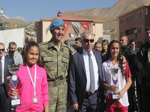 Hakkari’de 29 Ekim Cumhuriyet bayramı coşkusu!