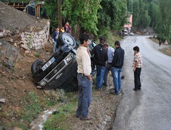 Trafik kazası 3 yaralı