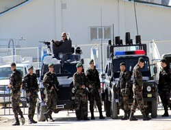 Gül'ün Hakkari'ye sürpriz ziyareti