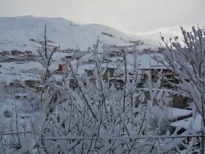 Hakkari'de 88 yerleşim yeri kapandı