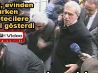 GAZETECİLER AHMET TÜRK/Ü KIZDIRDI