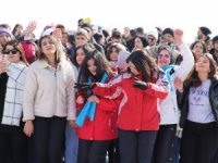 Hakkari’de kar festivali coşkusu