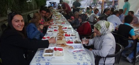 belediye-iftar-cadiri-acti-m.jpg