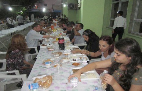 iftar-2.20120727212035.jpg