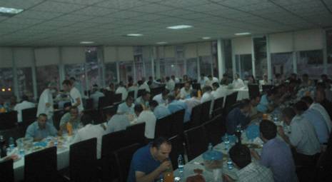 universiteden-iftar-yemegi-2.jpg